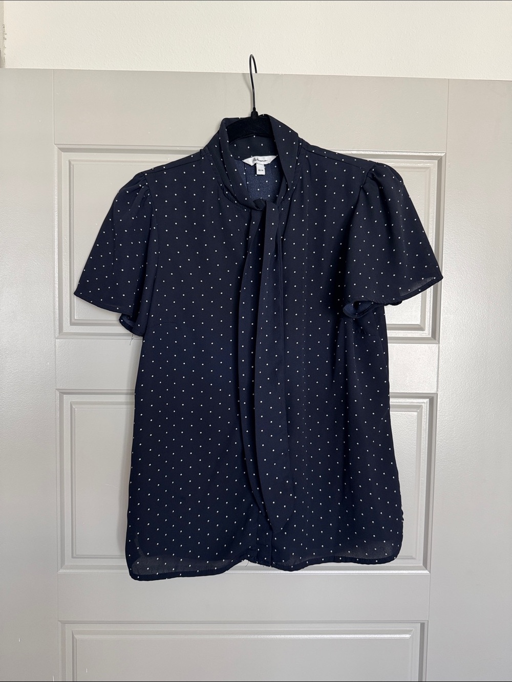 Reitmans Navy Polka Dot Tie-Neck Blouse, XS